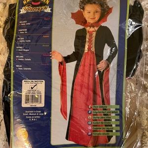 Halloween costume - Vampiress child’s 8-10